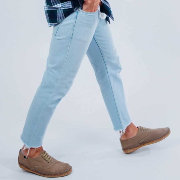 Basic Blue Jeans - Image 2